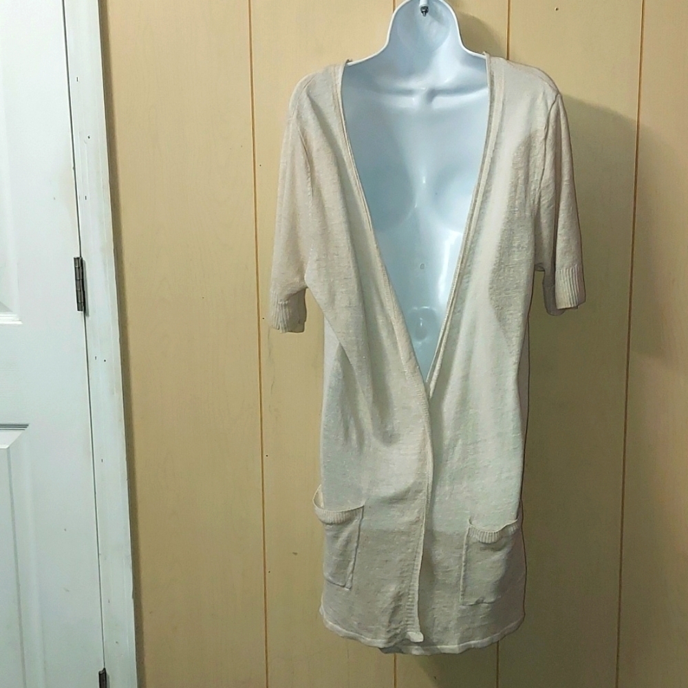 Tahari 100% linen